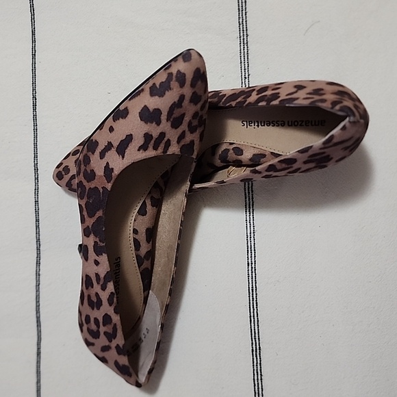 Amazon essential - Picture 3 of 5